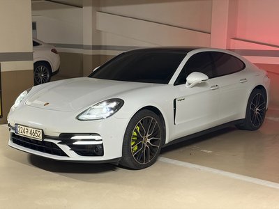 PORSCHE PANAMERA - 5
