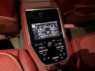 PORSCHE PANAMERA - 8