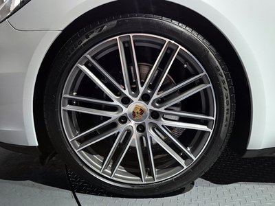 PORSCHE PANAMERA - 6