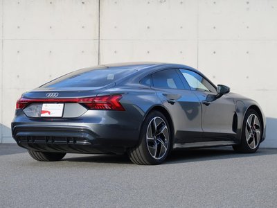 AUDI E-TRON GT QUATTRO - 5