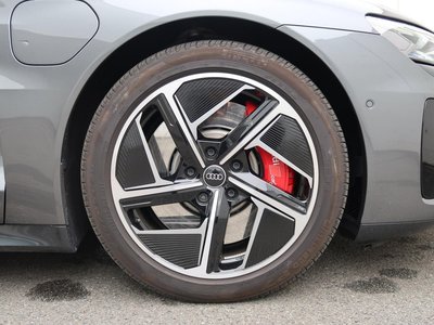 AUDI E-TRON GT QUATTRO - 8