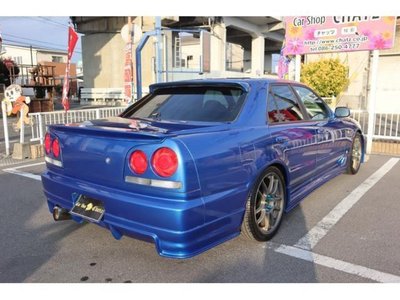 NISSAN SKYLINE - 7