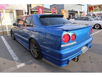 NISSAN SKYLINE - 6