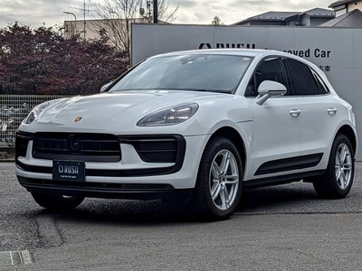 PORSCHE MACAN - 7