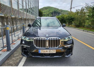 BMW X7 - 1