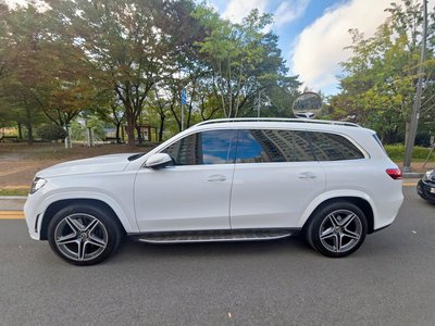 MERCEDES-BENZ GLS - 7