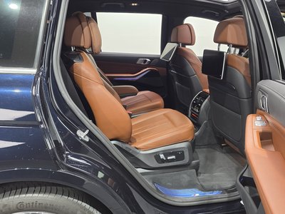 2021 BMW X7 thumbnail 12