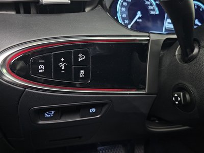 2022 Genesis GV70 thumbnail 22