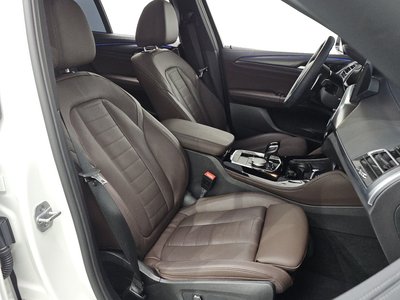 2025 BMW X4 缩略图 16