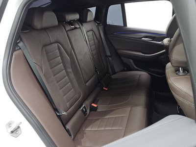 2025 BMW X4 缩略图 31