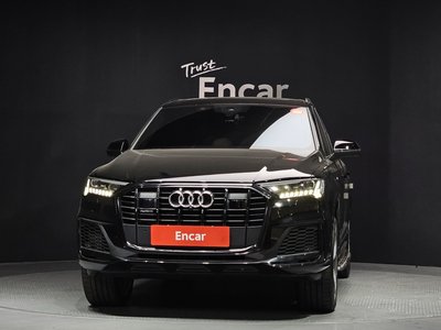 AUDI Q7 - 2