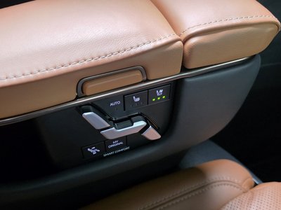 2025 Toyota ALPHARD — миниатюра 17