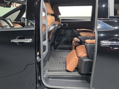 2025 Toyota ALPHARD — миниатюра 12