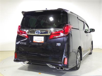 2021 Toyota ALPHARD — фото 10