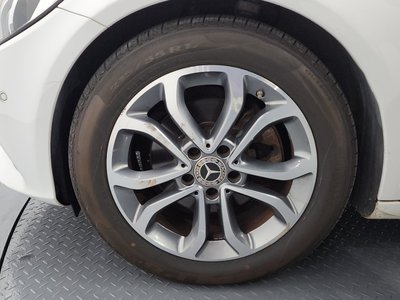 MERCEDES-BENZ C-CLASS - 6