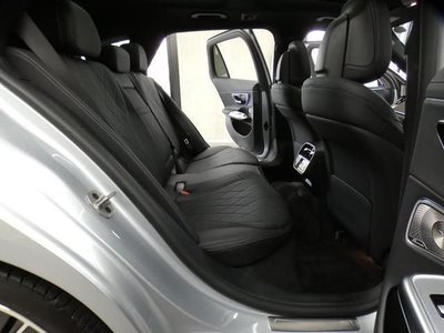 MERCEDES-BENZ E-CLASS - 8