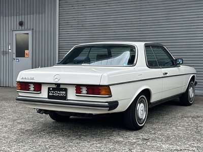 MERCEDES-BENZ MEDIUM-CLASS - 6