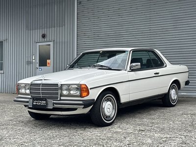 MERCEDES-BENZ MEDIUM-CLASS - 1