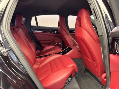 PORSCHE PANAMERA - 8