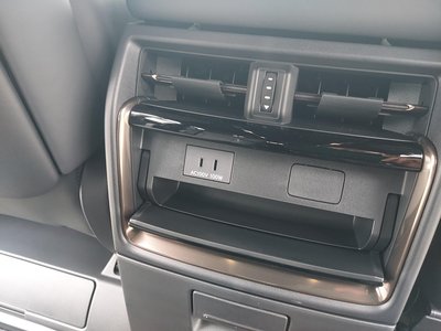 2023 TOYOTA ALPHARD — миниатюра 20