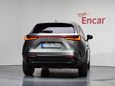 LEXUS NX - 4