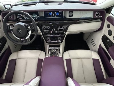 ROLLS-ROYCE PHANTOM - 7