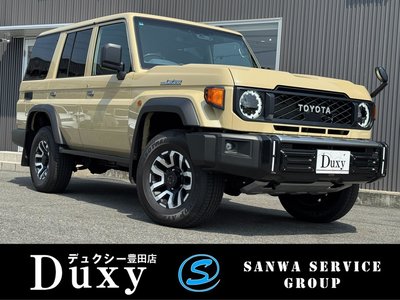 TOYOTA LAND CRUISER 70 - 1