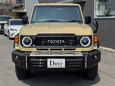 TOYOTA LAND CRUISER 70 - 5