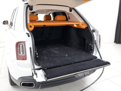 ROLLS-ROYCE CULLINAN - 9