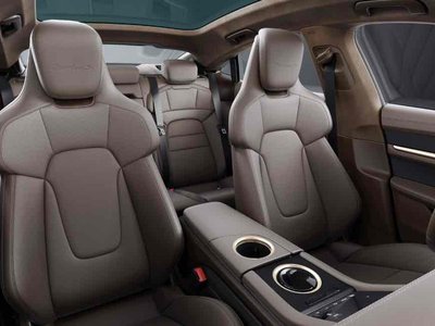 صورة مصغرة 12 لـ 2023 Porsche TAYCAN