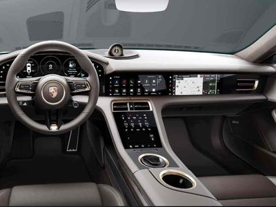 صورة مصغرة 11 لـ 2023 Porsche TAYCAN