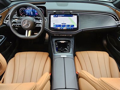 MERCEDES-BENZ E-CLASS - 5