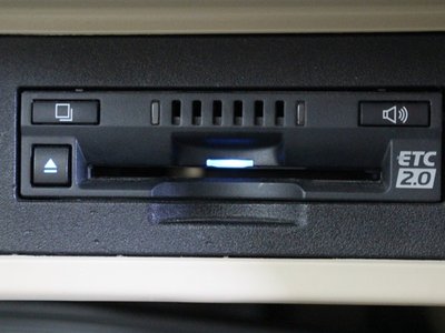 TOYOTA LAND CRUISER PRADO - 9