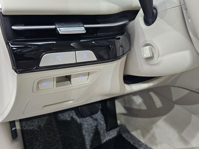 2025 Genesis G80 (RG3) — миниатюра 26
