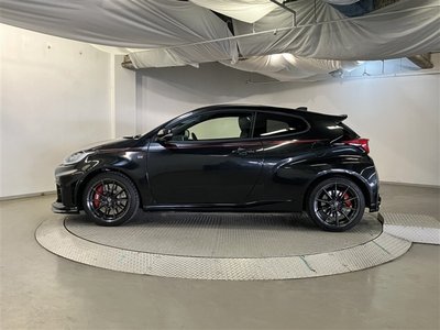 TOYOTA GR YARIS - 4