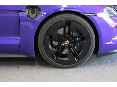 صورة مصغرة 12 لـ 2026 Porsche TAYCAN