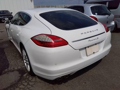 PORSCHE PANAMERA - 2