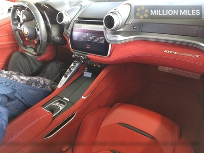 FERRARI GTC4 LUSSO - 3