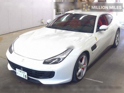 FERRARI GTC4 LUSSO - 4