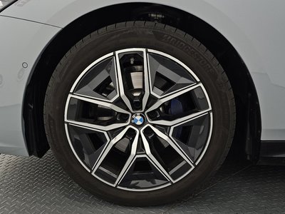 BMW 5 SERIES - 6