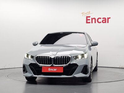 BMW 5 SERIES - 2