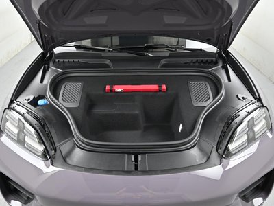 PORSCHE MACAN - 7