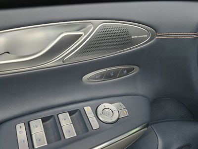 2024 Genesis GV70 — миниатюра 40
