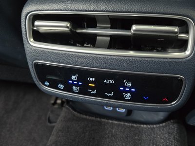 2024 Genesis GV70 — миниатюра 36