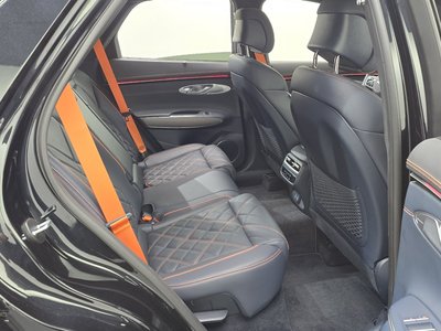 2024 Genesis GV70 — миниатюра 27