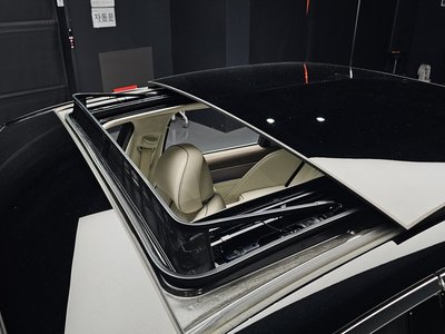 2022 Genesis G90 (RS4) thumbnail 25