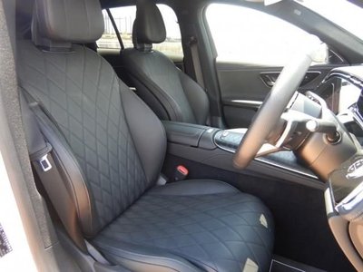 صورة 6 لـ 2025 Mercedes-BENZ E-CLASS