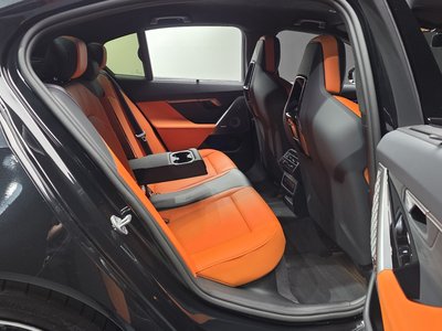 2025 BMW M5 缩略图 17