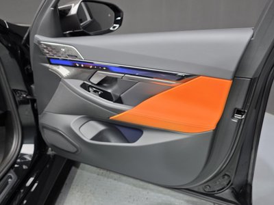 2025 BMW M5 缩略图 14
