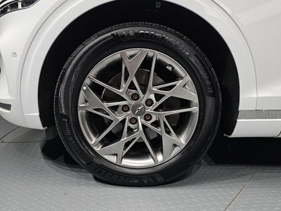 2021 Genesis GV70 photo 6